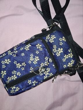 Floral Pattern Navy Crossbody Phone Bag
